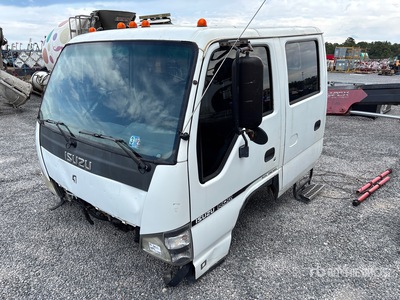 Isuzu NQR 4-Door Cab