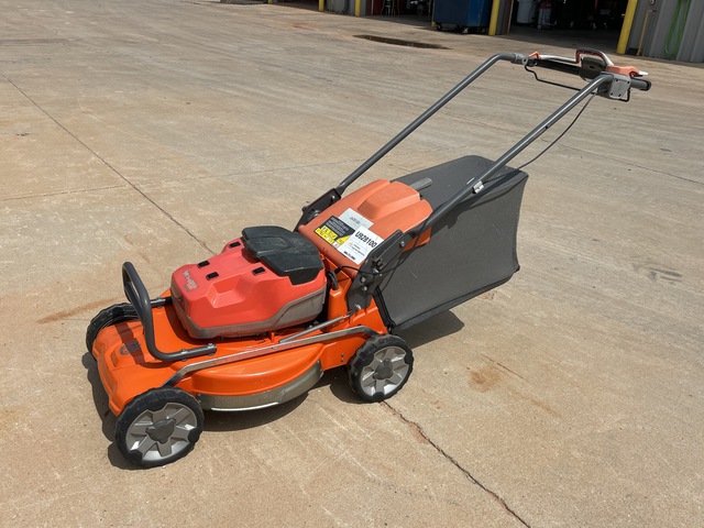 2020 Husqvarna W520I Walk-Behind Electric Lawn Mower