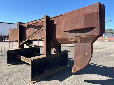 Q/C Demolition Ripper Arm