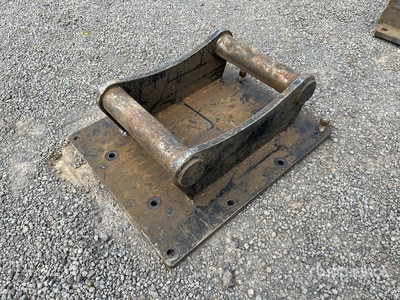 Excavator حامل اللتركيب