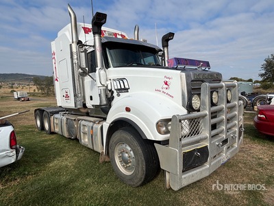 2016 Mack CLXT Superliner 6x4 T/A Sleeper Truck Tractor