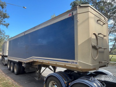 2022 GBB 9.7 m Tri/A End Dump Trailer