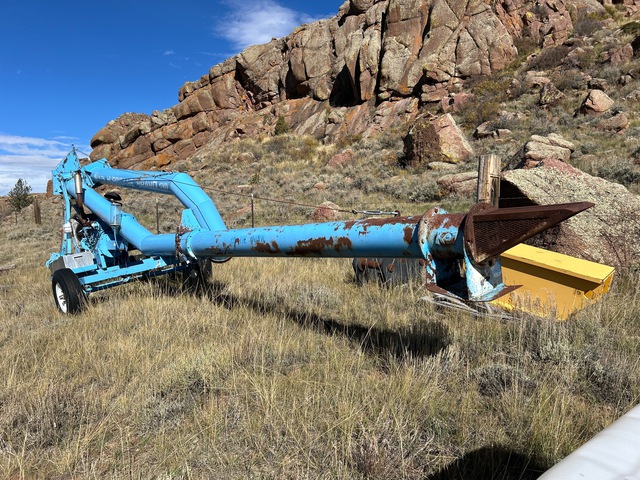 Klein Hurricane Bravo 12XD Trailer-Mounted Water Pump