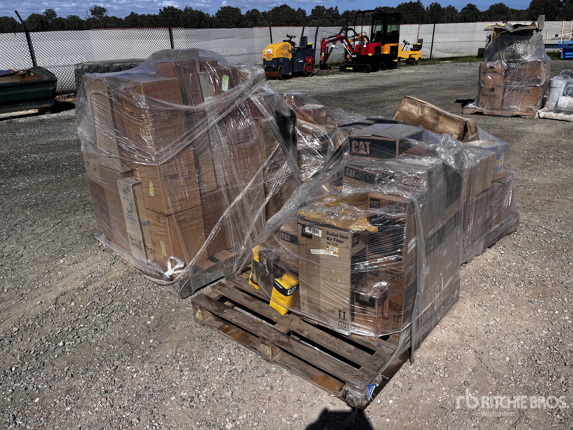 Quantity of Misc. Cat & Hitachi Parts