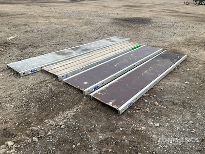 Quantity of (4) Staging boards Varios. Industrial