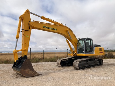 2005 New Holland E 385 Excavadora de Cadenas