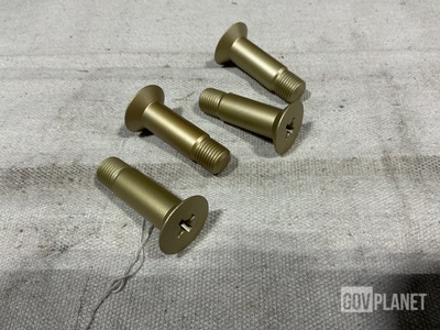 (100) Close Tolerance Screws