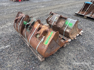 Quantity of (5) Q/C Benna per escavatore