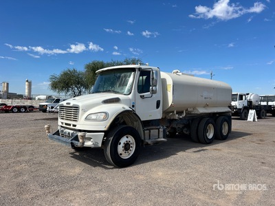 2016 Freightliner M2 106 4000 gal 6x4 Water Truck