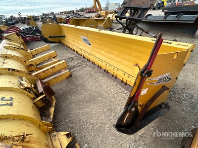 Metal Pless LBX18 18 ft Snow Pusher