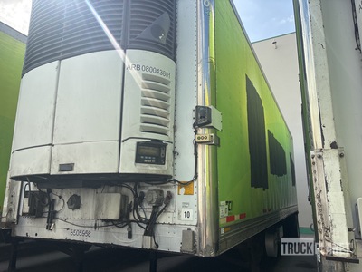 2009 Utility VS1RA 32 ft x 102 in S/A Refrigerated Trailer