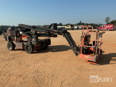 JLG E450AJ Articulating Boom Lift