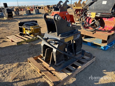 Cat CVP40 23 in Excavator Plate Compactor - Fits John Deere 300