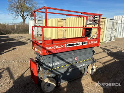2013 Skyjack SJIII3226 Electric Scissor Lift