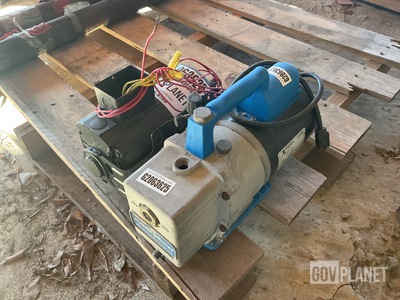 (1) Vacuum Pump & (1) Fan Motor