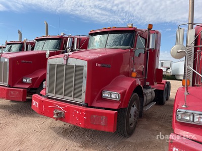 2012 Kenworth T800 6x4 トラックトラクター（T/A） (Inoperable)