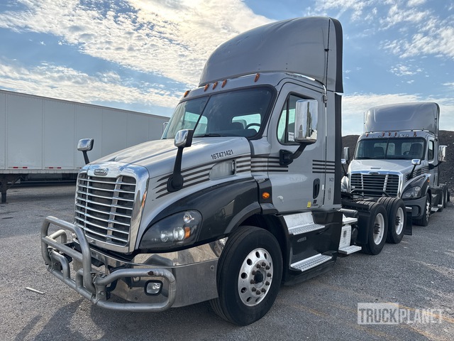 CAMIóN 2017 FREIGHTLINER