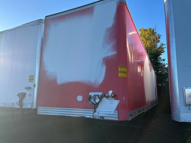 1997 Utility VS2D 45 ft x 96 in T/A Van Trailer