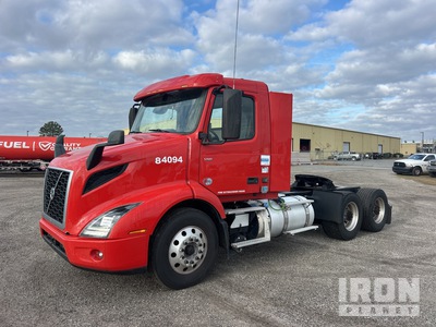 2021 Volvo VNR 6x2 T/A Day Cab Truck Tractor