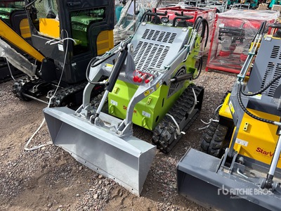 2025 STARVOX SV-480 Ride on Compact Track Loader (Unused)