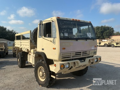 2003 Stewart & Stevenson M1078A1 LMTV 4x4 Cargo Truck