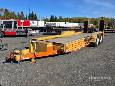 2004 Kerr E20B70 20 ft T/A Remolque Portamaquinaria