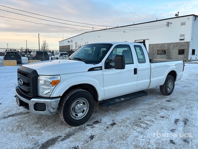 2016 Ford F-250 XL 4x2 Extended Cab Pickup
