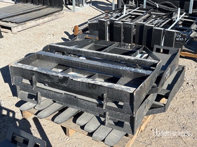 Quantity of (4) 2025 Mower King SA 48 in Kompaktladergabeln (Unused)