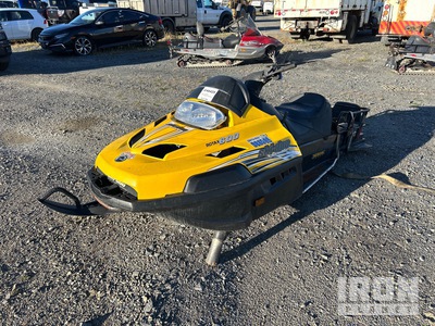 2008 Ski-doo WIDE TRACK Schneemobil (Inoperable)