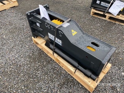 2025 Mustang HM550 Hydraulic Breaker (Unused)