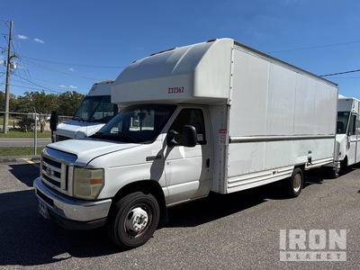 2008 Ford E-350 Fourgon cargo (Inoperable)