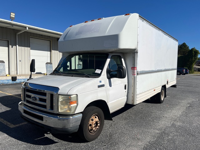 2008 Ford E-350 Van Truck 2008 Ford E-350 Van Truck