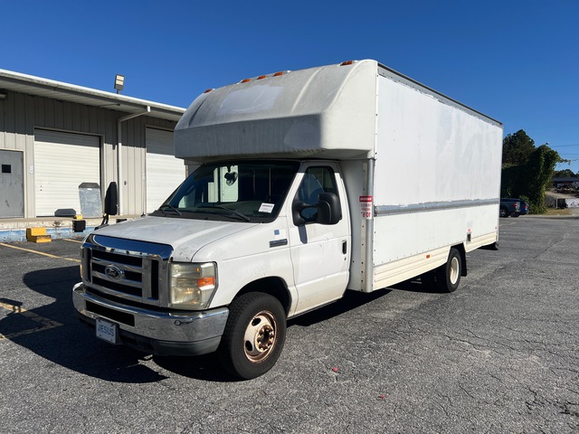 2008 Ford E-350 Van Truck 2008 Ford E-350 Van Truck