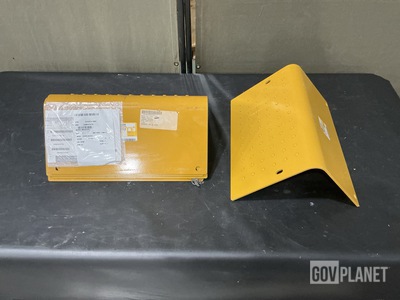 (5) Cat 158-7717 Access Covers