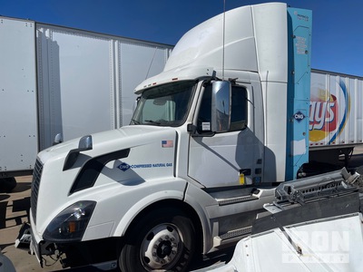 2018 Volvo VNL CNG 6x4 T/A Day Cab Truck Tractor (Inoperable)