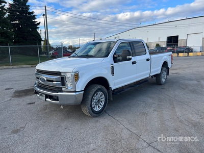 2019 Ford F-250 XLT 4x4 Crew Cab Pickup