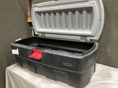 (10) Rubbermaid Storage Cases
