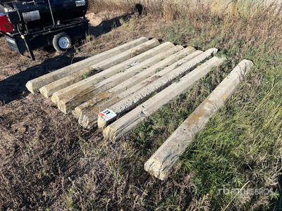 Quantity of (9) Concrete Curb Stops Varios, tienda, almacen, consumidor