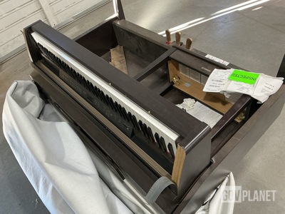Yamaha Clavinova CLP-230 Digital Piano