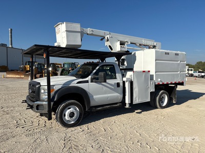 Versalift on 2012 Ford F-550 XL 4x4 Forestry Bucket Truck
