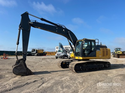 2021 John Deere 210GLC Excavatrice sur chenilles