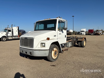 2000 Freightliner FL 70 4x2 Hooklift Truck