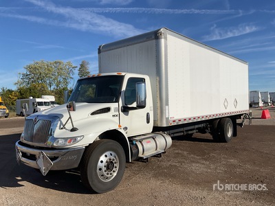 2020 International MV607 4x2 Furgoneta caja cerrada