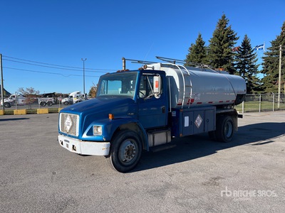 1995 Freightliner FL 80 9995 L 4x2 Fuel Truck