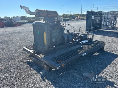 Truck Bed with Engine and Transmission トラック付属品