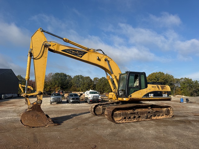 2006 Cat 325D L Tracked Excavator 2006 Cat 325D L Tracked Excavator