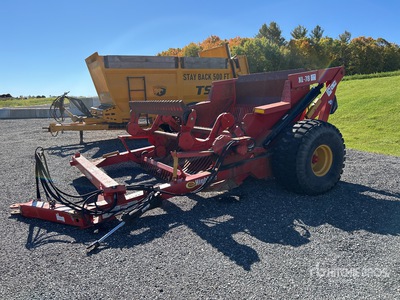 2002 Highline XL-78 80 in Paddle Rock Picker