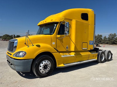 2005 Freightliner Columbia 120 6x4 T/A Sleeper Truck Tractor