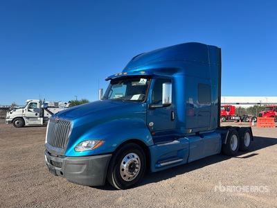 2019 International LT625 6x2 3- Achs Sattelzugmaschine mit Schlafkabine