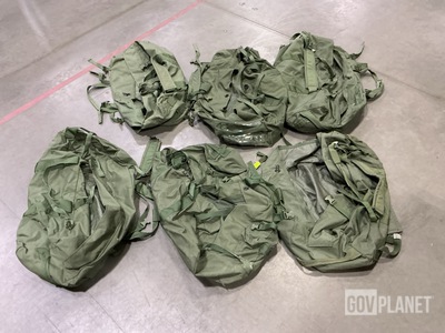 (208) Duffel Bags